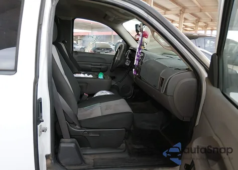 2008 Chevrolet Silverado 1500 Work Truck from USA, damaged, VIN 1GCEC19X28Z143753